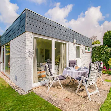 Lovely In With Garden Holiday home