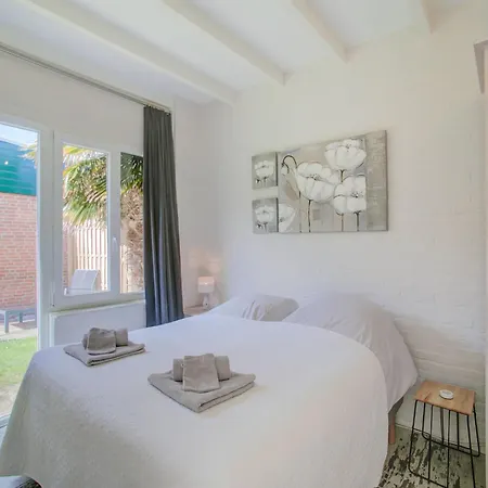 In Noordwijk Near Beaches * نوردفايكرهاوْت