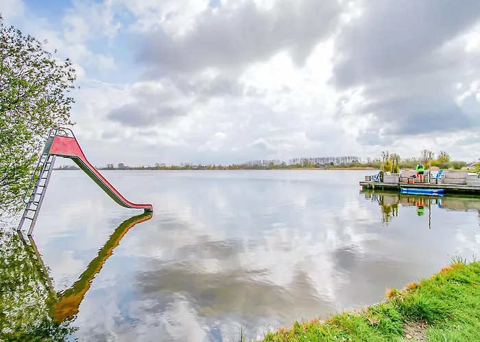 In Noordwijk Near Beaches بيت للعطل *