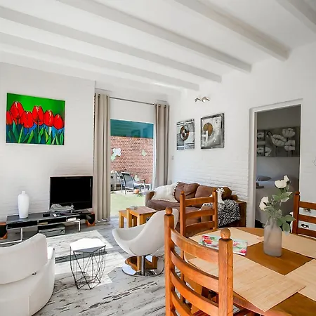 Holiday home In Noordwijk Near Beaches Noordwijkerhout